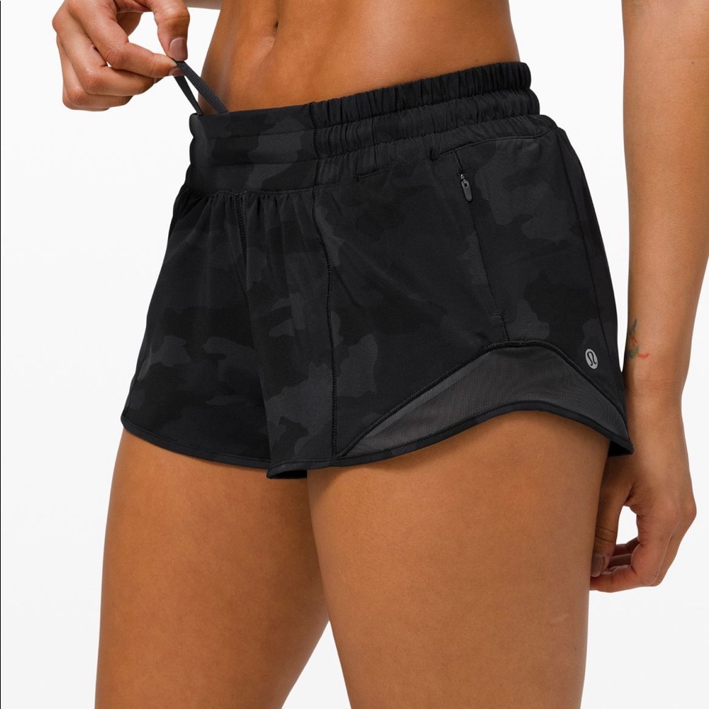hotty hot short 2.5”